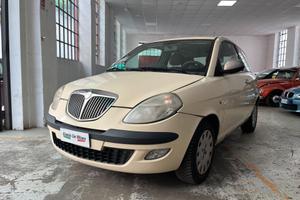 Lancia Ypsilon 1.2 16V Argento