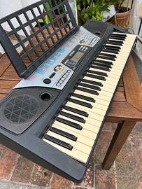 Tastiera Yamaha PSR - 175