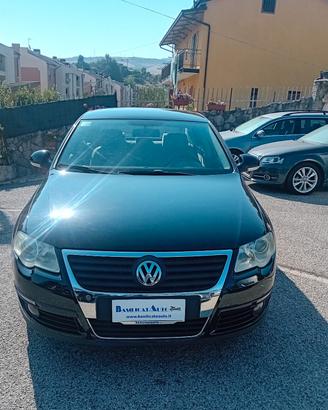 Volkswagen Passat 2.0 TDI DPF Sportline