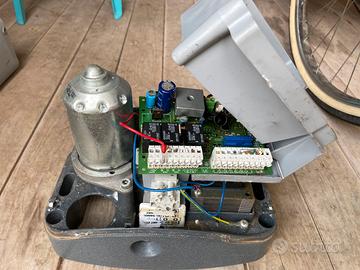 Motore cancello elettrico telcoma