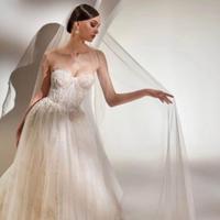 Splendido abito da sposa
