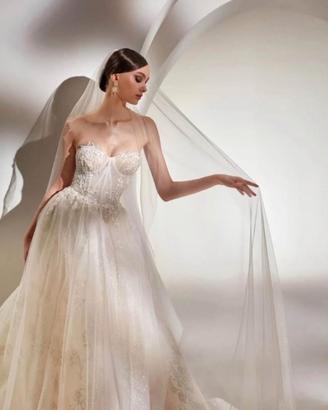 Splendido abito da sposa