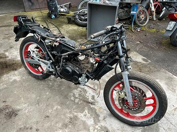 YAMAHA RD 350 LC F2 PER RICAMBI