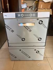 Lavastoviglie professionale