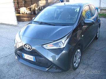 Toyota Aygo CAMBIO AUTOMATICO NEOPATENTATI