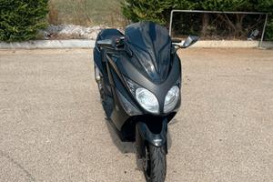 Yamaha T max 500