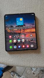Samsung Galaxy Z Fold 5 512 giga di memoria 12 RAM