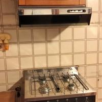 piano cottura con forno e cappa aspiratore 
