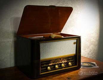 Mobile giradischi valvolare del 1955 Radiomarelli