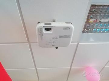 proiettore 3 lcd projector h534b epson + telo