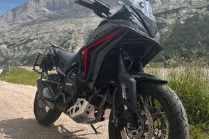 X CAPE 650