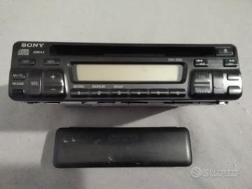 autoradio SONY  CDX-3100 usata