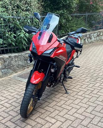 Morini X-Cape 650 (o permuto con MP3/Tricity)