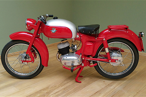 MV AGUSTA 125 SUPERPULMAN