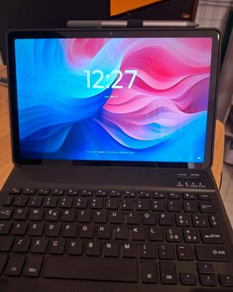 Lenovo Idea Tab con custodia e tastiera italiana
