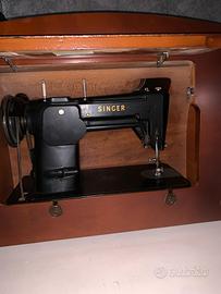 macchina da cucire vintage