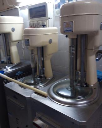 macchina gelato carpigiani 