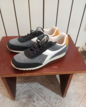 Diadora jeans con senape 