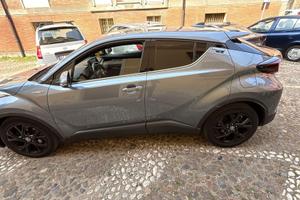 Toyota C-HR 1.8 hybrid