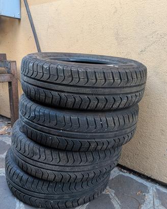 Pirelli 175/65 R14  4stagioni  2024