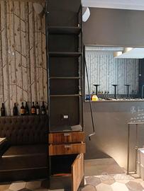 portabottiglie con cassetti