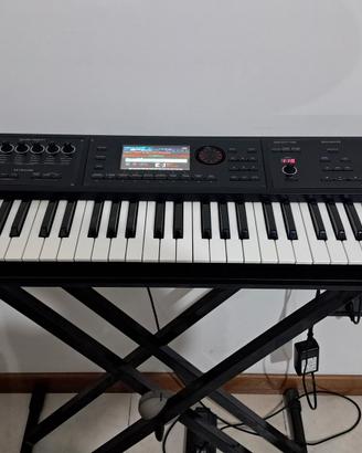 tastiera roland FA07