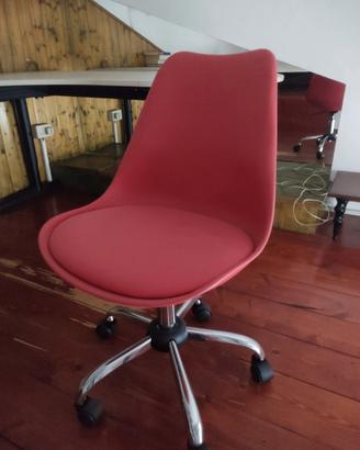 poltroncina mobile rossa (da cedere per trasloco