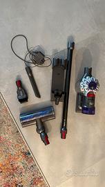 Dyson Aspirapolvere modello V8