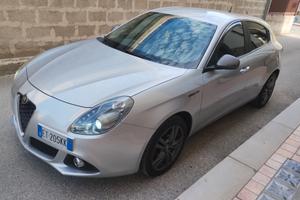 Alfa Romeo Giulietta 1.6 JTDm-2 105 CV Distinctive