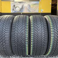 4 Gomme 225/55R17 101V Giti Invernale 90% residui