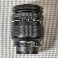 Nikon AF 28-200mm f/3.5-5.6 D