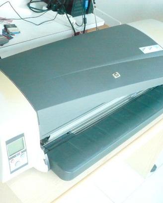 PLOTTER HP DESIGNJET 111 CON RULLO CARTA