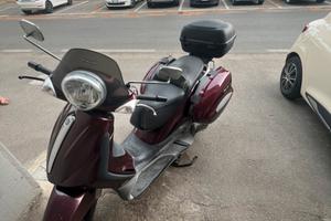 Beverly 500 anno 2005