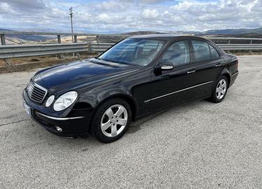 Mercedes E270