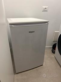 Congelatore verticale Whirlpool 3 cassetti