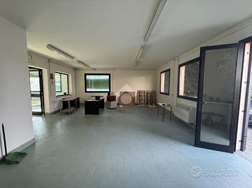 CAPANNONE A CAMPAGNOLA EMILIA