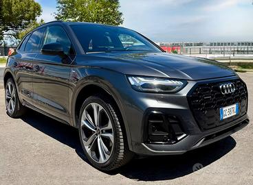 Audi Q5 40 2.0 Tdi Quattr 204CV Stron DOPPIO SLINE