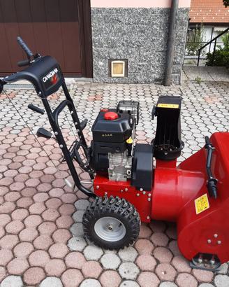 Spazzaneve canadiana Briggs&Stratton 250 cc