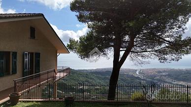 VILLA SINGOLA A COGORNO