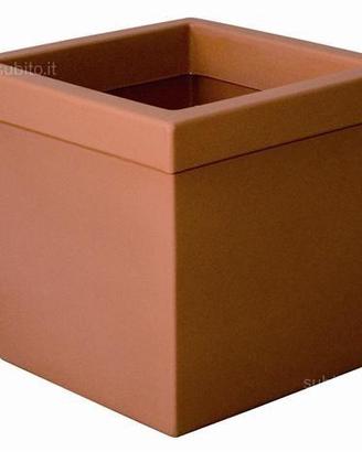 Vaso Quadrato GEMINI - Da cm 25x25x23H in resina