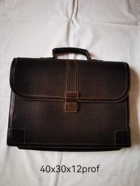 Borsa Serapian in stepan