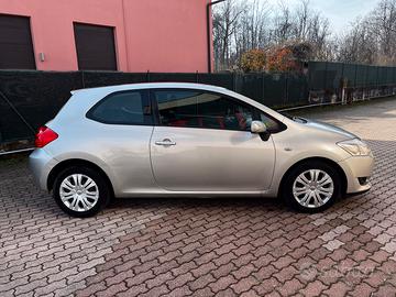 Toyota Auris 1.4 D-4D 90CV 3P Sol. Neopatentato.
