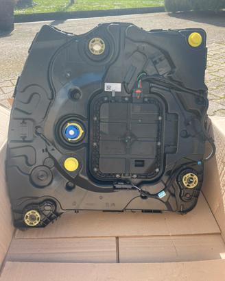 Serbatoio AdBlue NUOVO Peugeot 2008 1.6 BlueHDi