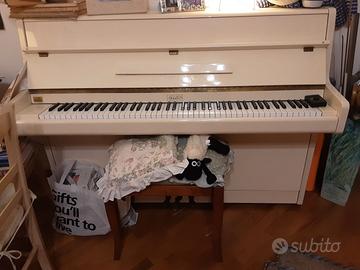 Pianoforte bianco Anelli