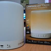 lampada da tavolo con speaker integrato