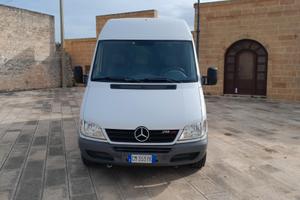 Mercedes Sprinter 211