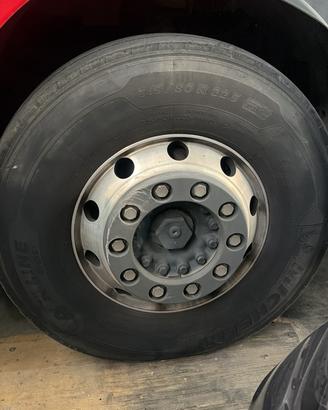 Gomme camion Michelin 315/80 R22.5