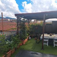 Gazebo Legno con tettoia coibentato e tegole 