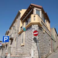Luras, in centro grazioso appartamento ristruttura