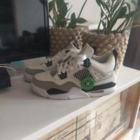 Nike Air Jordan 4 bianco e nero 43